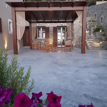 Alisachni Apartment Kini Bagian luar foto