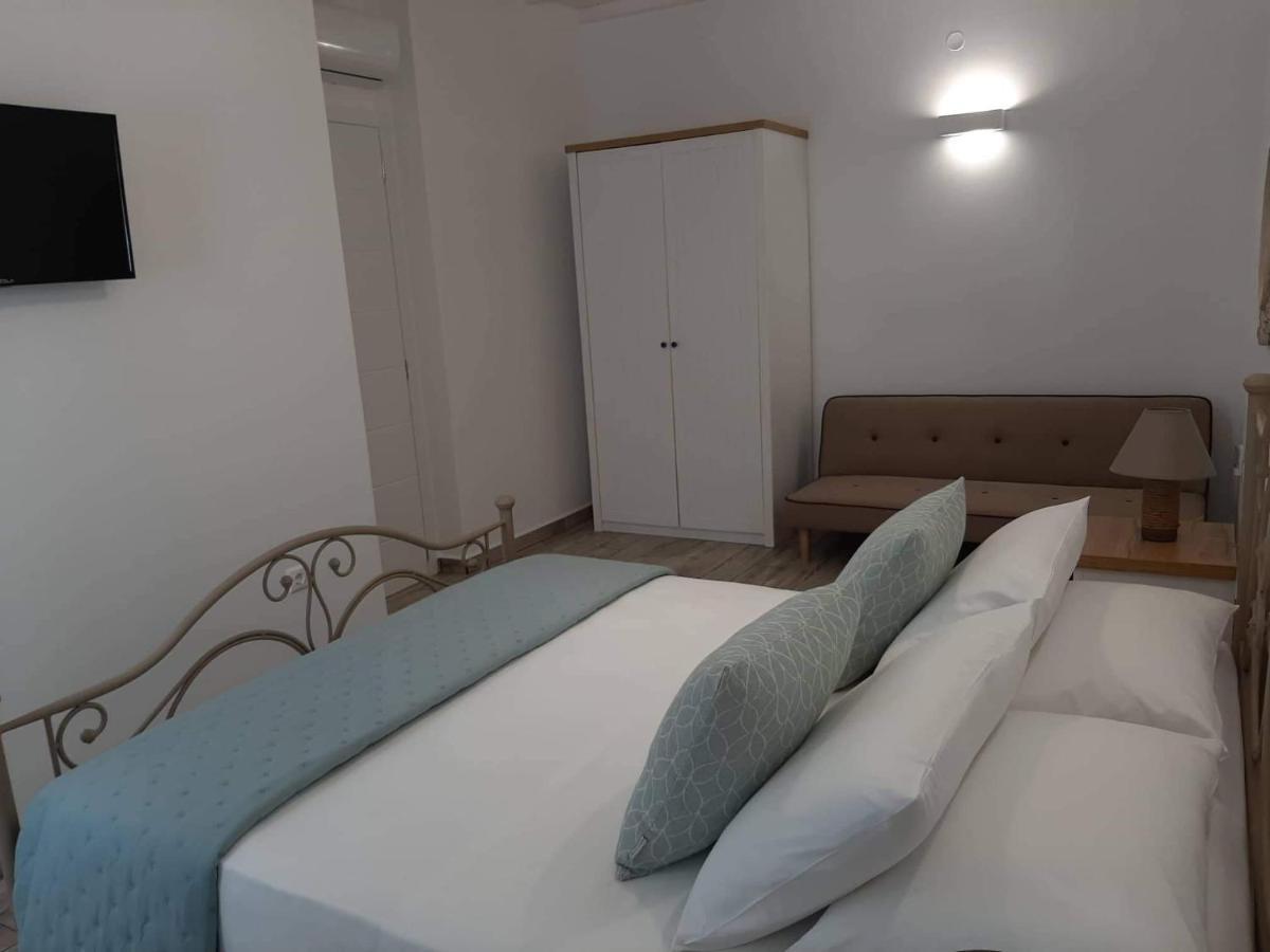 Alisachni Apartment Kini Bagian luar foto