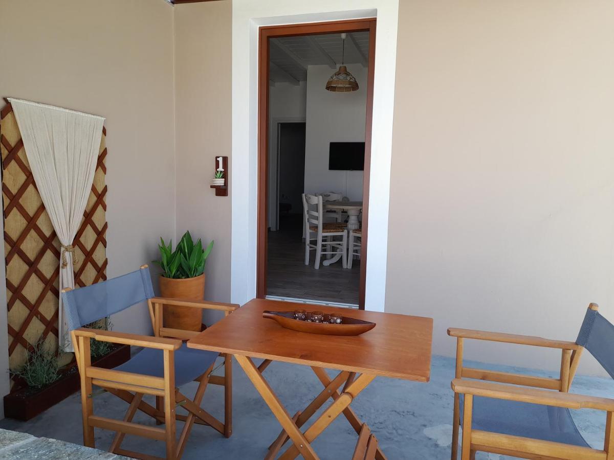 Alisachni Apartment Kini Bagian luar foto