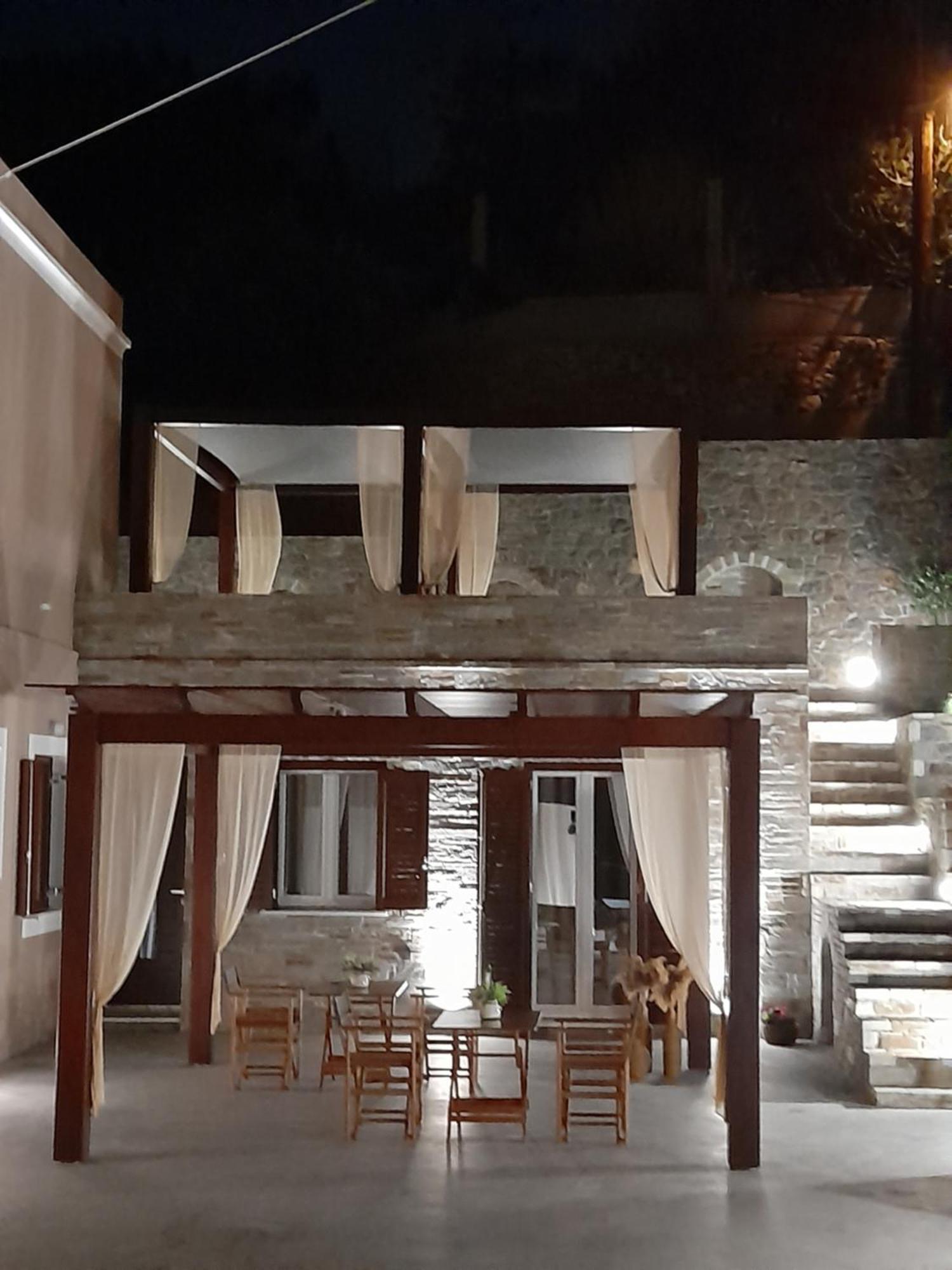 Alisachni Apartment Kini Bagian luar foto