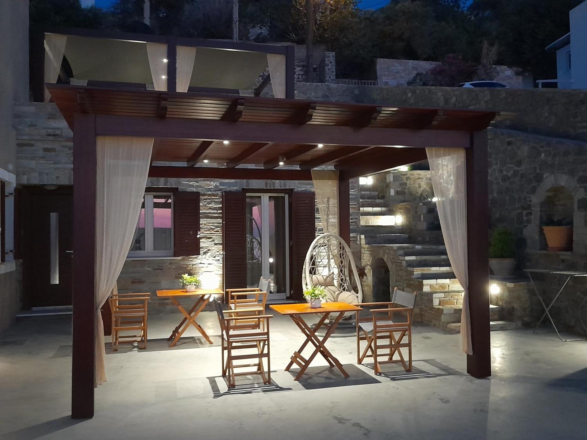 Alisachni Apartment Kini Bagian luar foto